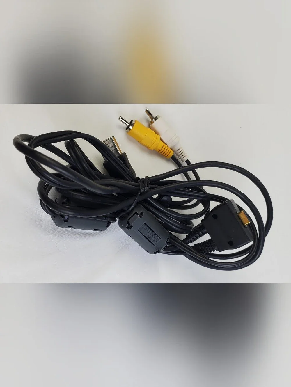 Nikon Coolpix S550 10.0MP Digital Camera Battery Charger Cords Book w/Case WORKS